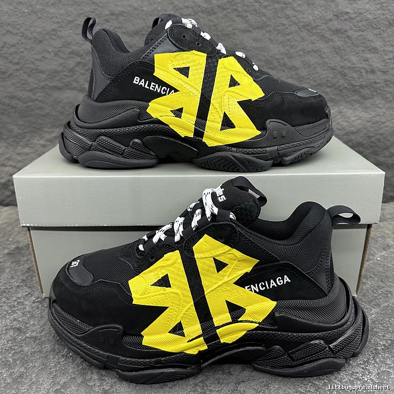 Balenciaga Black Runner Black Yellow Runner Sneaker for Streetwear Looks