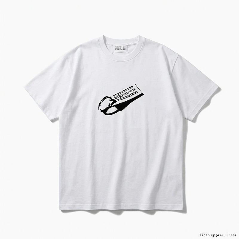 Maison Margiela short-sleeved white T-shirt with digital printing