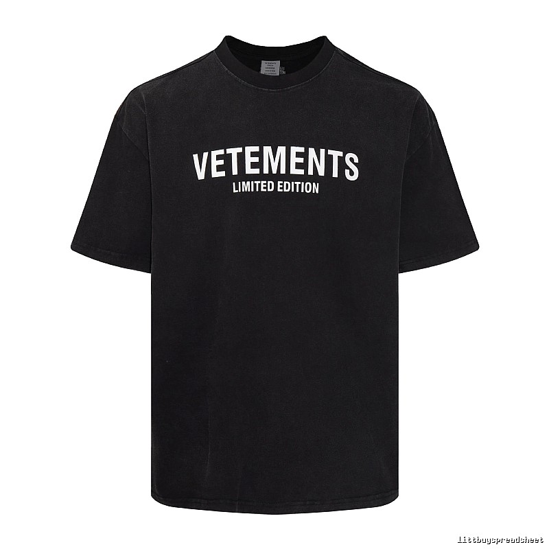 Monogram Statement graphic T-shirt Black Colorful Lucky for Layered Styling