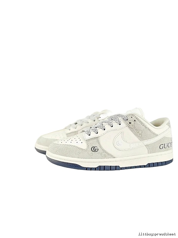 Nike Dunk Co-branded White and Grey Sports Shoes
